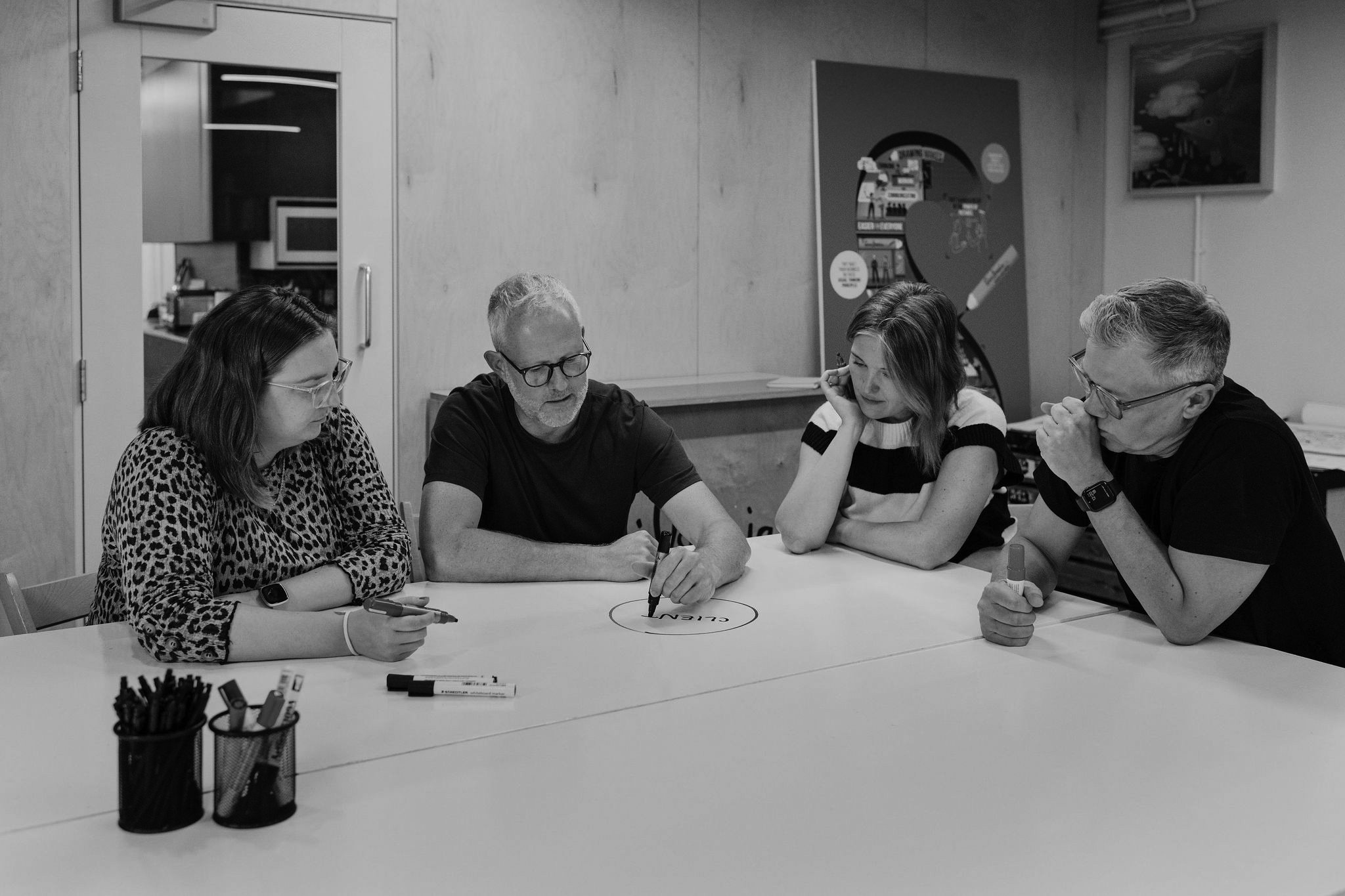meeting_bw