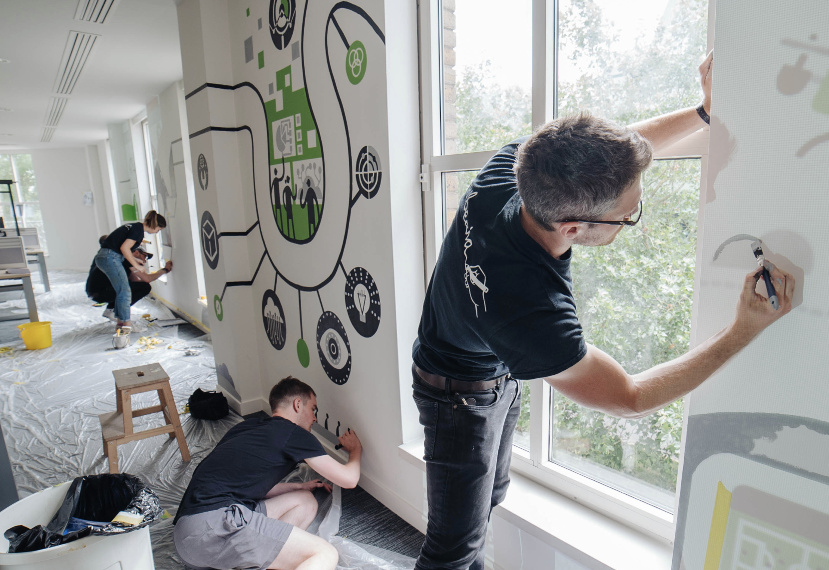 MURALS DELOITTE